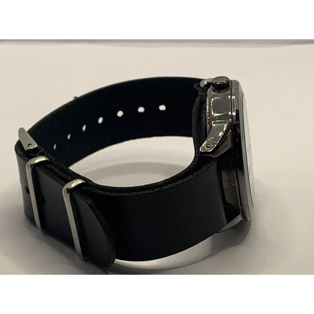 Relic ZR12053 Men's Black Leather Analog Gray Dial Quartz Genuine Watch JD364
